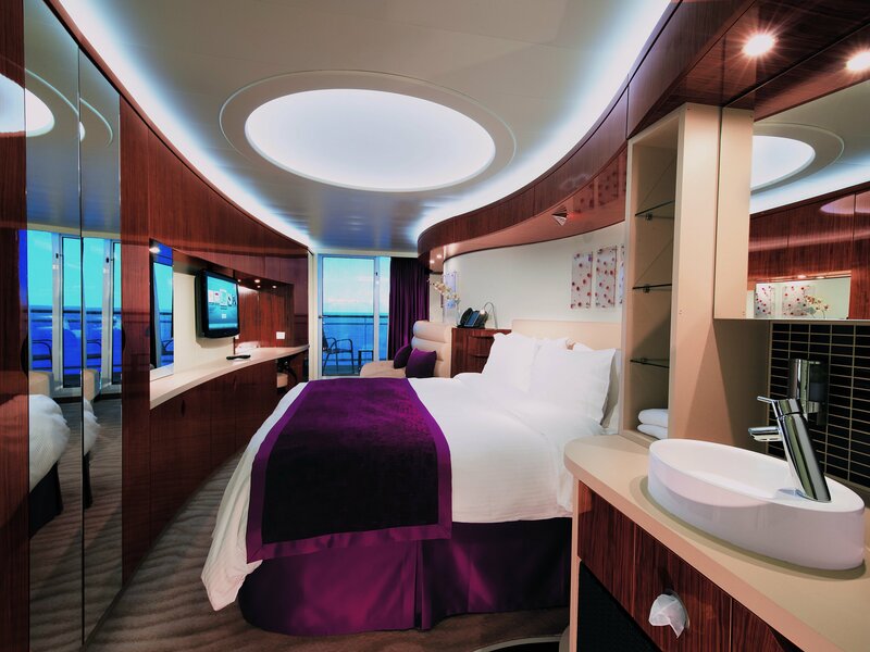 Club Balcony Suite